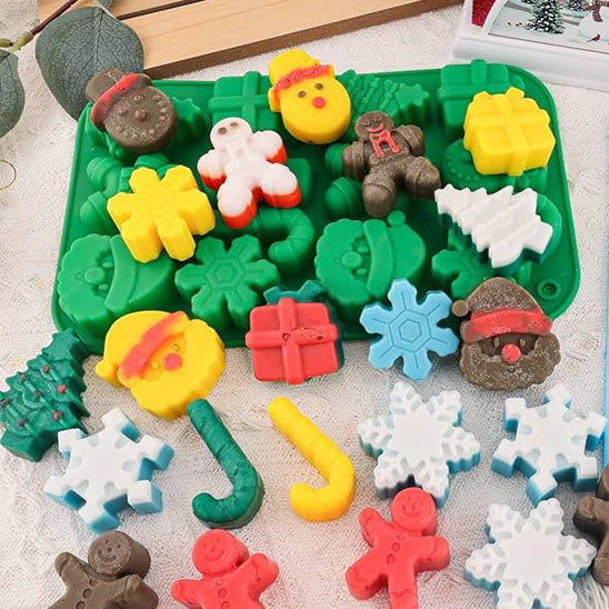 moule a gateau en silicone avec gateau noel