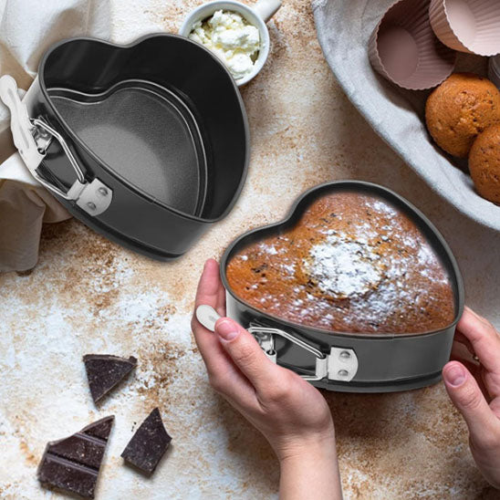 moule a gateau forme coeur noir
