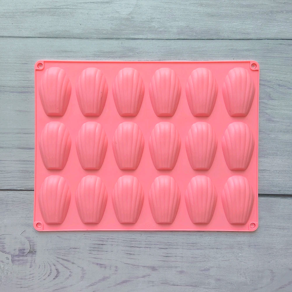 moule a madeleine rose