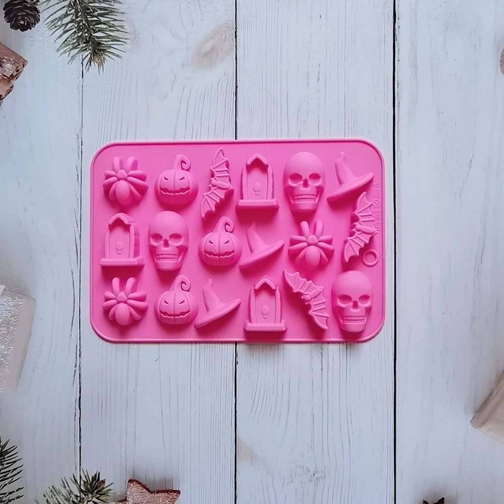 moules en silicone couleur rose foncee