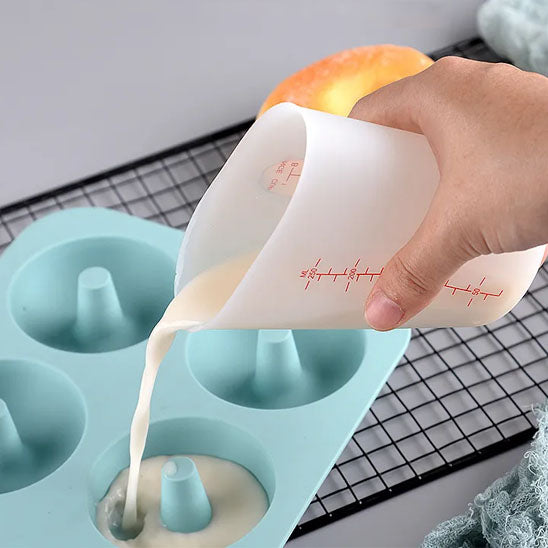 versement preparation avec verre mesureur blanc