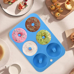 Moule donuts silicone 6 cavités avec beignets dorés démoulage parfait