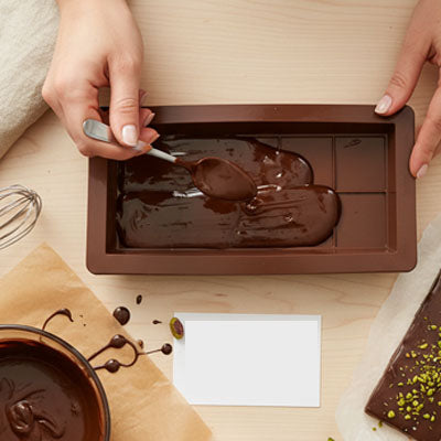 Tablette chocolat Dubaï démoulée - Moule silicone rectangulaire professionnel