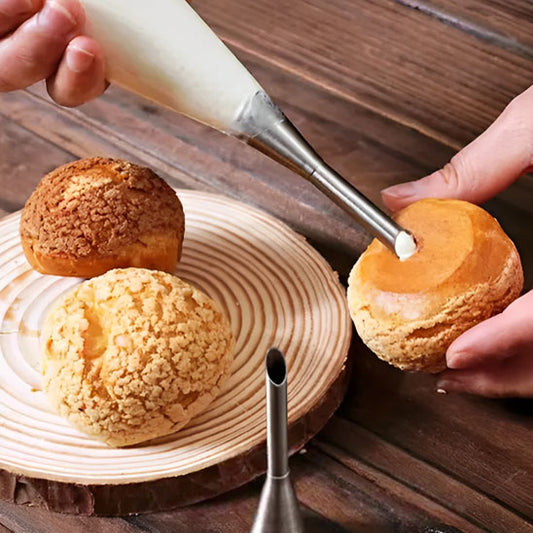 creme dans choux avec douille patisserie