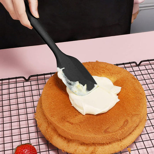 creme etaler avec grande spatule