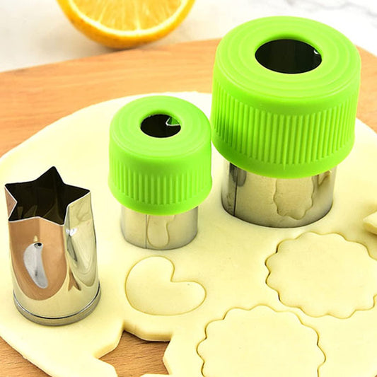 decoupe sur pate gateau avec emporte piece