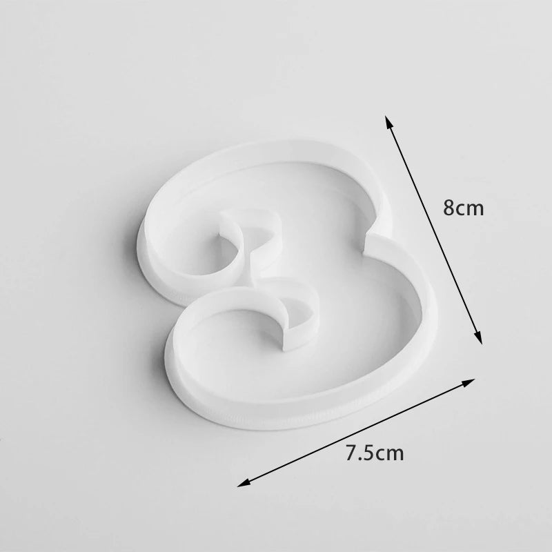 dimension moule number cake trois blanc