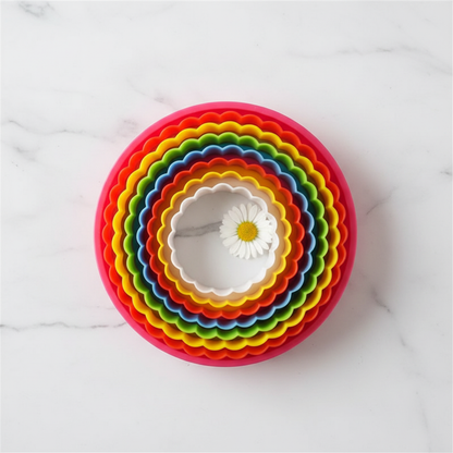 Emporte pièces ronds multicolores minimaliste blanc