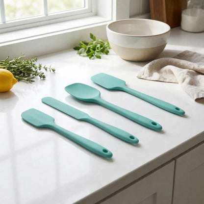 Spatule à Patisserie posé sur table de cuisine 