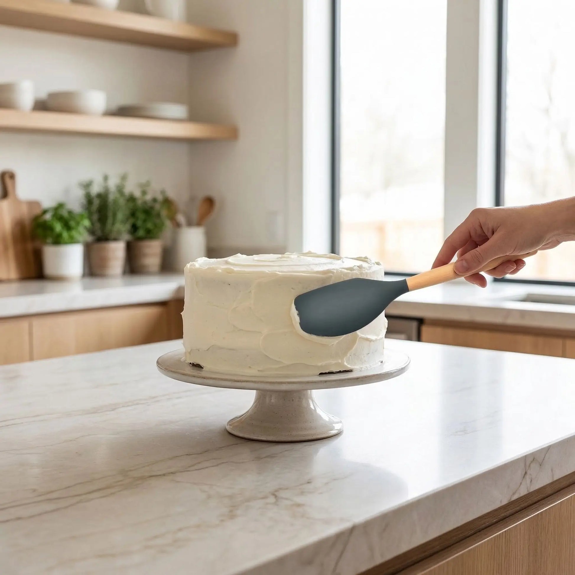 Glaçage gâteau avec Spatule en Silicone couleur gris 
