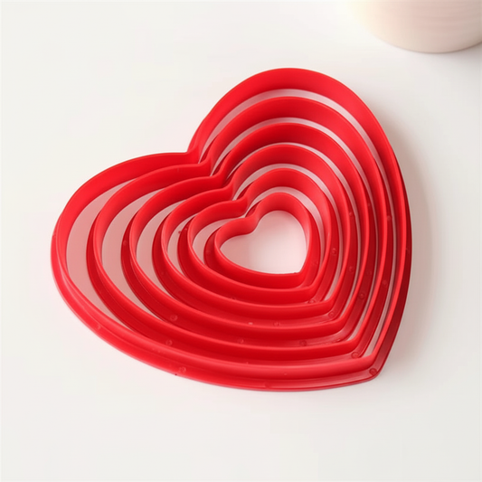 Emporte piece coeur  emboîtées sur table