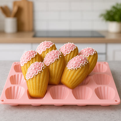 madeleine dans moule a madeleine rose