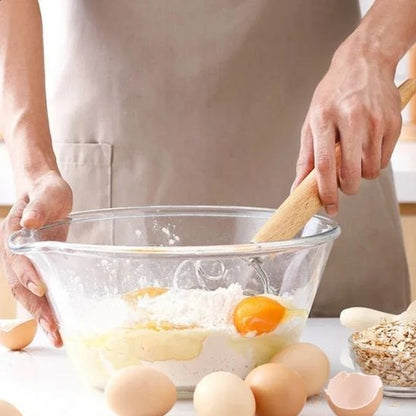 melange ingredient avec fouet