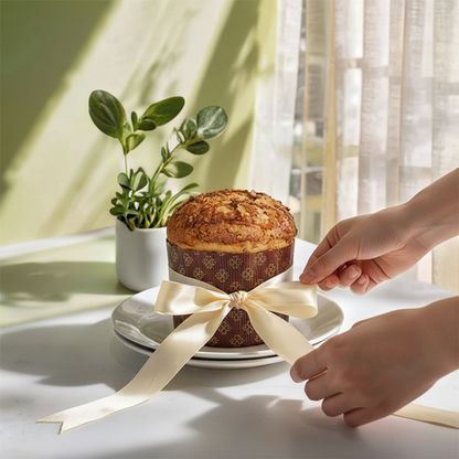 Moule à Panettone entouré de ruban