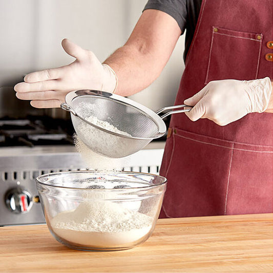 tamis farine avec passoire inox