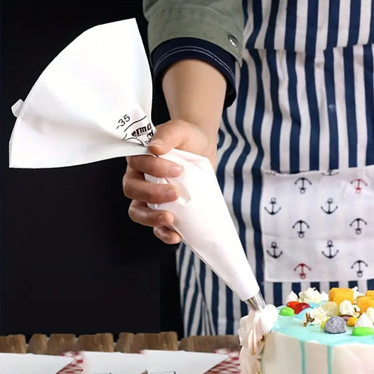 utilisation poche a douille pour decoration gateau